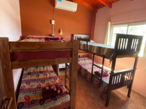 habitacion con cuchetas